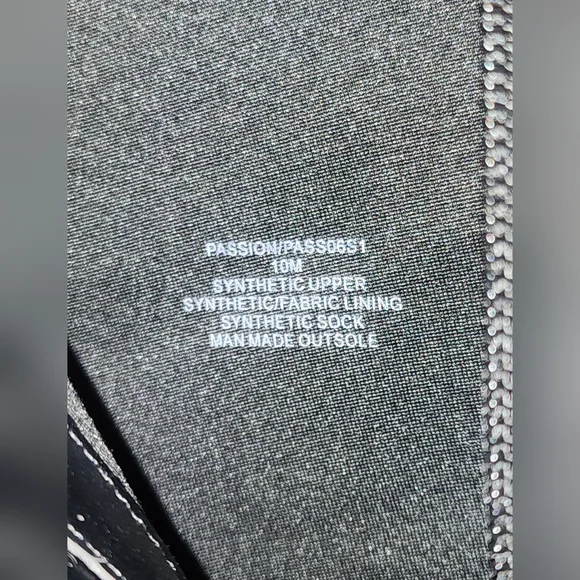 Steve Madden Passion Black Patent Booties Size 10M - Picture 5 of 6